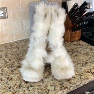 Colin Stuart Shoes - Colin Stuart fur boots Colin Stuart Shoes - Colin Stuart fur boots